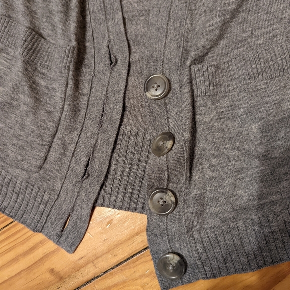 Cashmere Cardigan - Picture 3 of 6